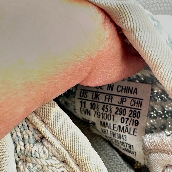 Adidas Yeezy Boost 350 V2 Men Sz 11 FW3043 Cloud White Blue Non-Reflective Shoes - Picture 10 of 11